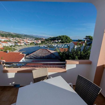 Apartments And Rooms Bolero Rab Town Bagian luar foto