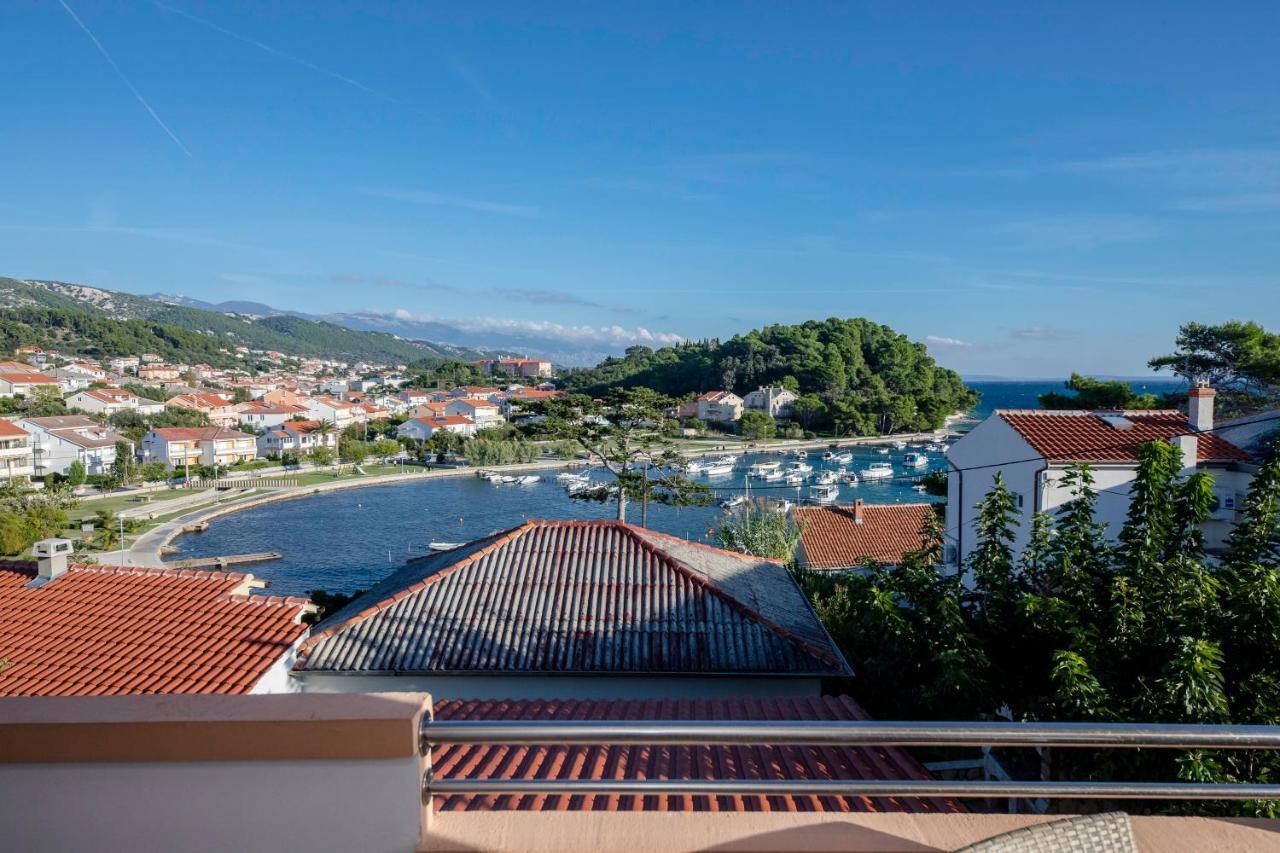 Apartments And Rooms Bolero Rab Town Bagian luar foto