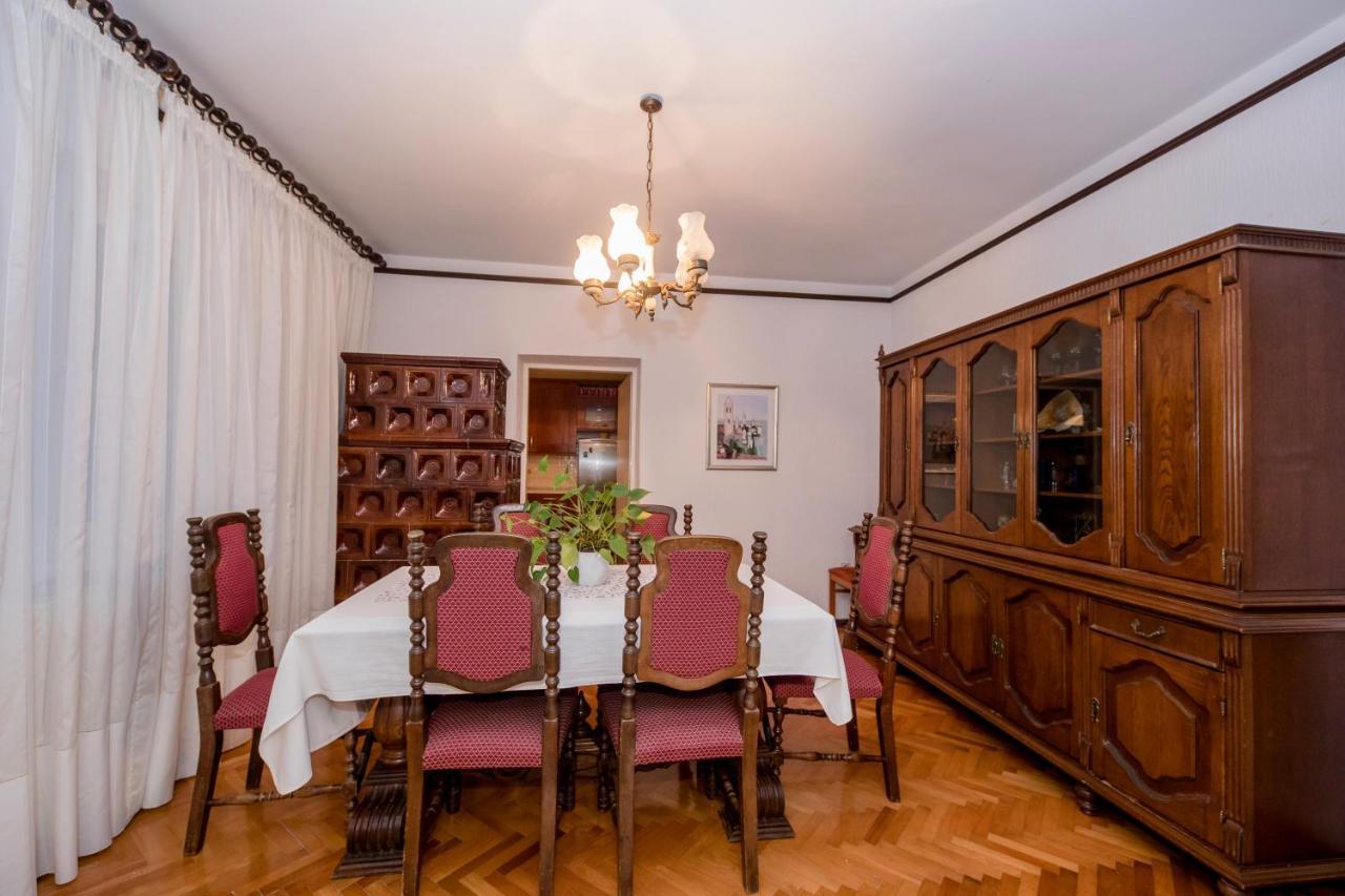 Apartments And Rooms Bolero Rab Town Bagian luar foto