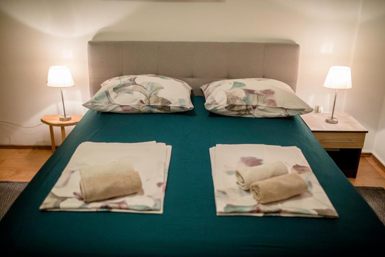Apartments And Rooms Bolero Rab Town Bagian luar foto