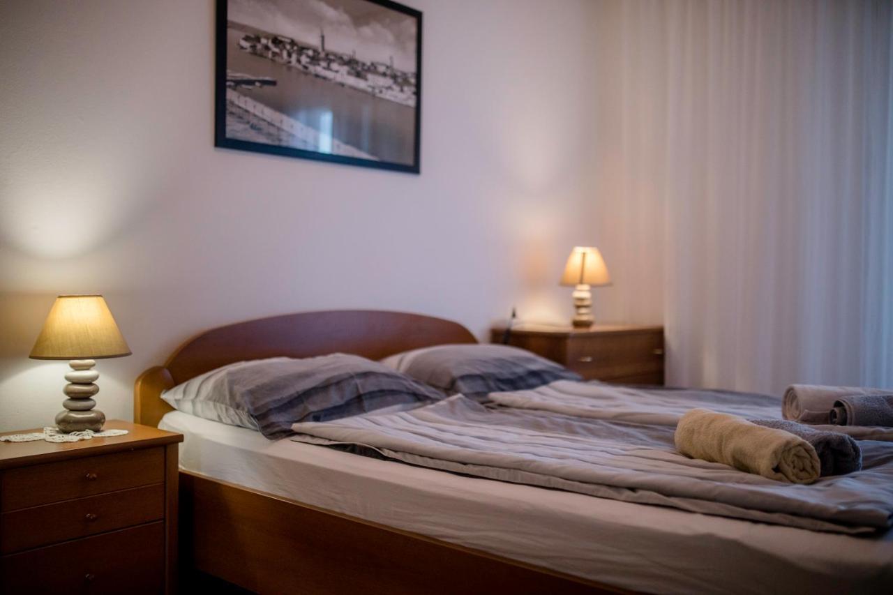 Apartments And Rooms Bolero Rab Town Bagian luar foto