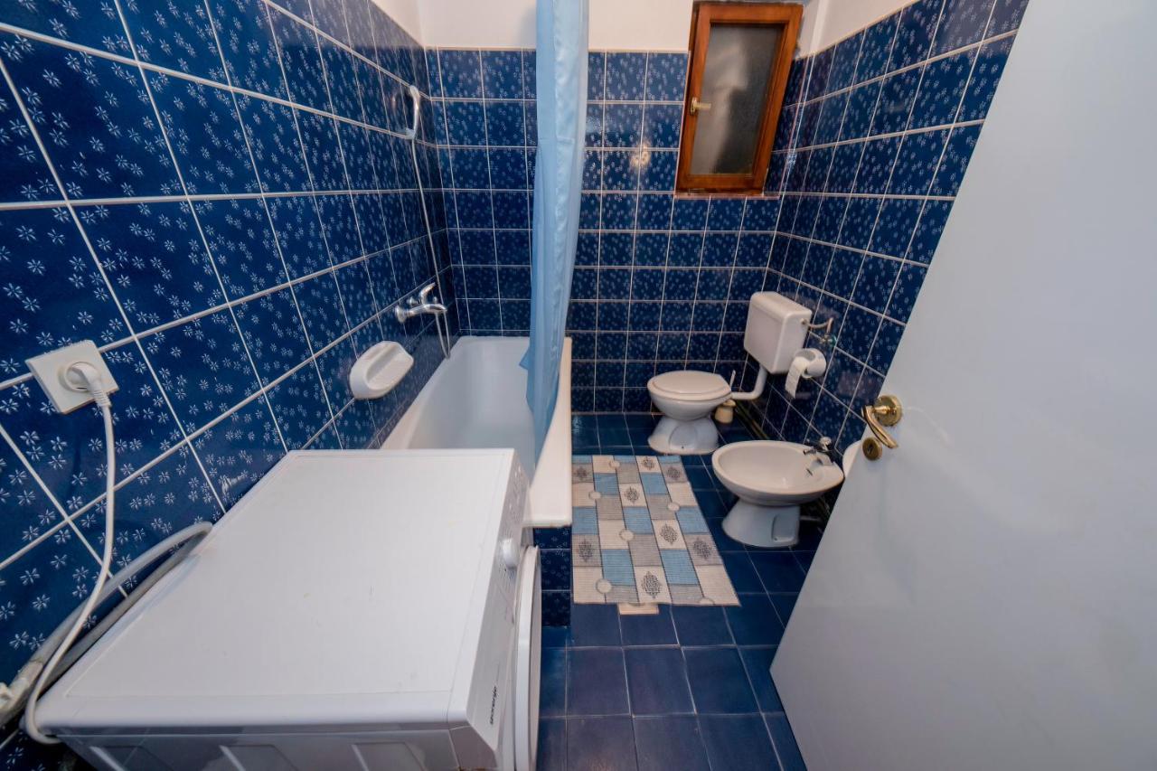 Apartments And Rooms Bolero Rab Town Bagian luar foto